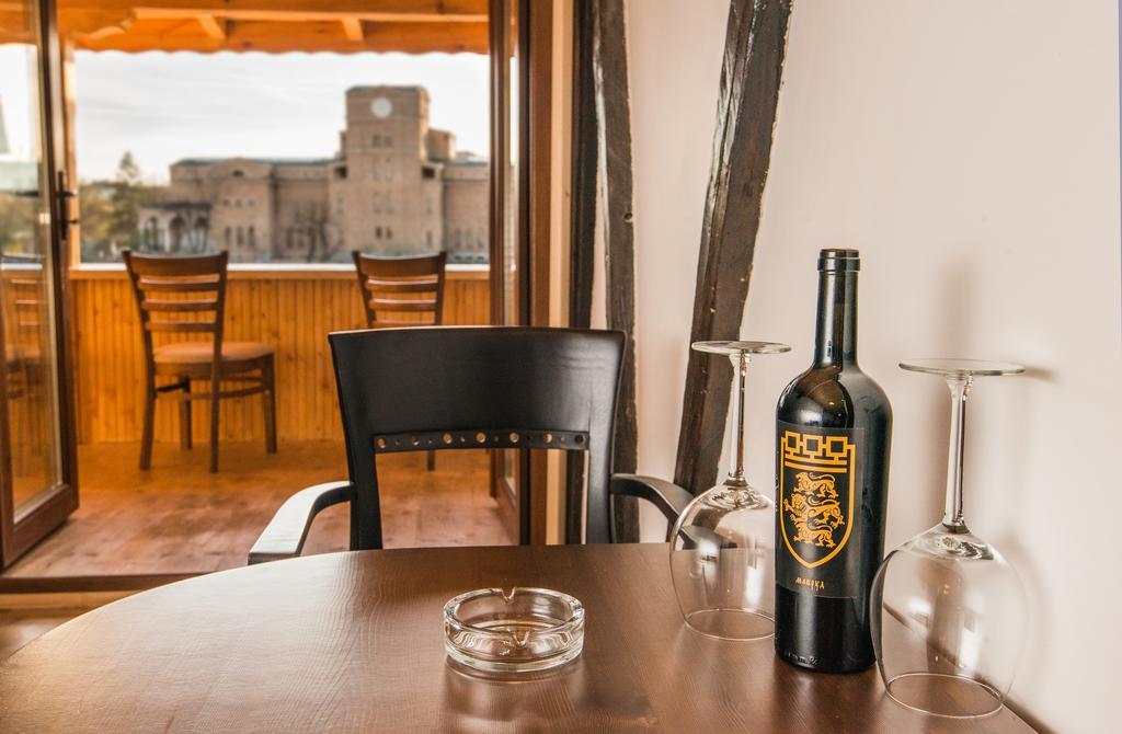 The Lion'S Residence Veliko Tŭrnovo Exterior photo